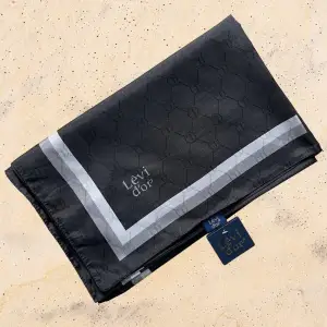 Levidor Şerit Kenarlı Monogram Şal (Mng9906)