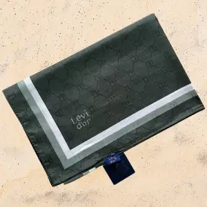 Levidor Şerit Kenarlı Monogram Şal (Mng9915)