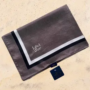 Levidor Şerit Kenarlı Monogram Şal (Mng9920)