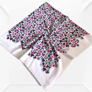 Reyyan Desenli Oyalık Yazma (ryyn-401-02)