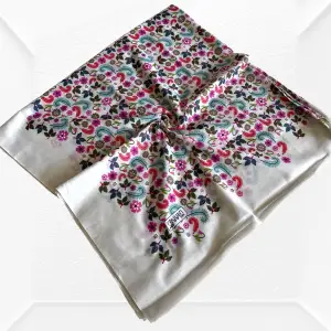 Reyyan Desenli Oyalık Yazma (ryyn-401-27)