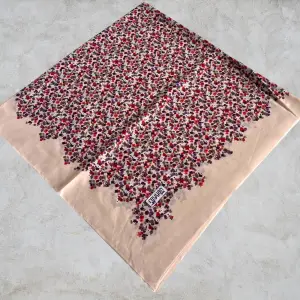 Reyyan Desenli Oyalık Yazma (ryyn-407-22)