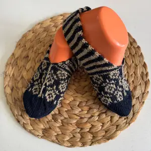 Simli Patik Çorap (PT-85-09)