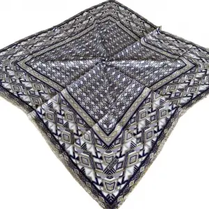 Sinem Sökme Koton eşarp (FE477-02)