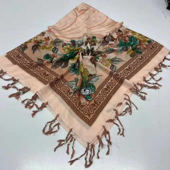 Huzurlu Püsküllü Boncuklu El İşi Yazma (pbs9802)