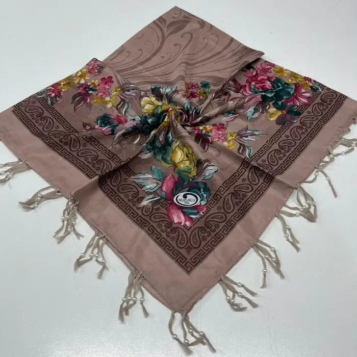 Huzurlu Püsküllü Boncuklu El İşi Yazma (pbs9809)