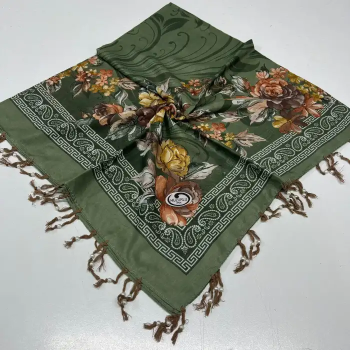 Huzurlu Püsküllü Boncuklu El İşi Yazma (pbs9811)