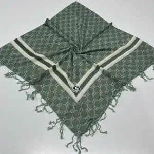 Huzurlu Püsküllü Boncuklu El İşi Yazma (pbs9904)