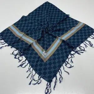 Huzurlu Püsküllü Boncuklu El İşi Yazma (pbs9919)