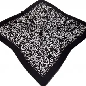 Huzurlu Flamlı Koton Eşarp (FE533-18)