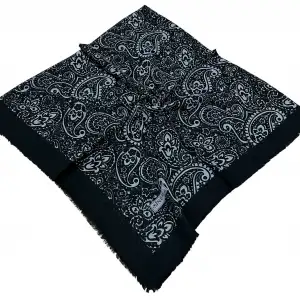 Sinem Dimi Pamuk Eşarp -(Siyah-Gri Serisi) -(FE542-01)