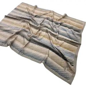 Desenli Bambu Kraş Şal -(DBK05-12)