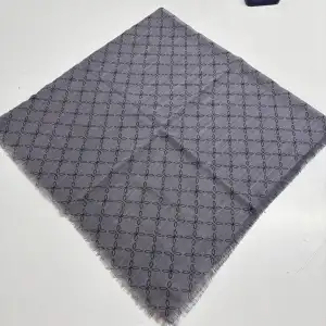 Pigment Baskılı Flamlı Eşarp -(PFE02-12)