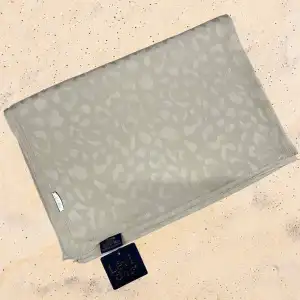 Levidor Jakarlı Capri Şal (jkr9821)