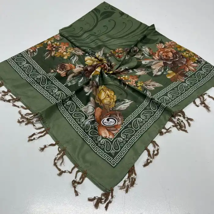 Huzurlu Püsküllü Boncuklu El İşi Yazma (pbs9811)