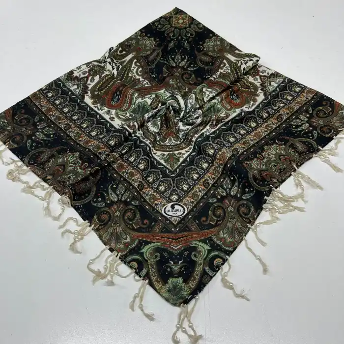 Huzurlu Püsküllü Boncuklu El İşi Yazma (pbs9605)