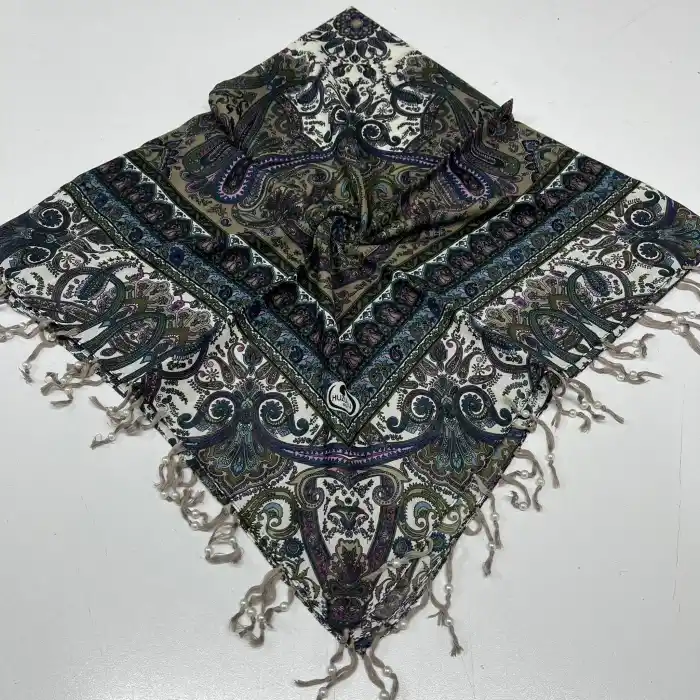 Huzurlu Püsküllü Boncuklu El İşi Yazma (pbs9607)