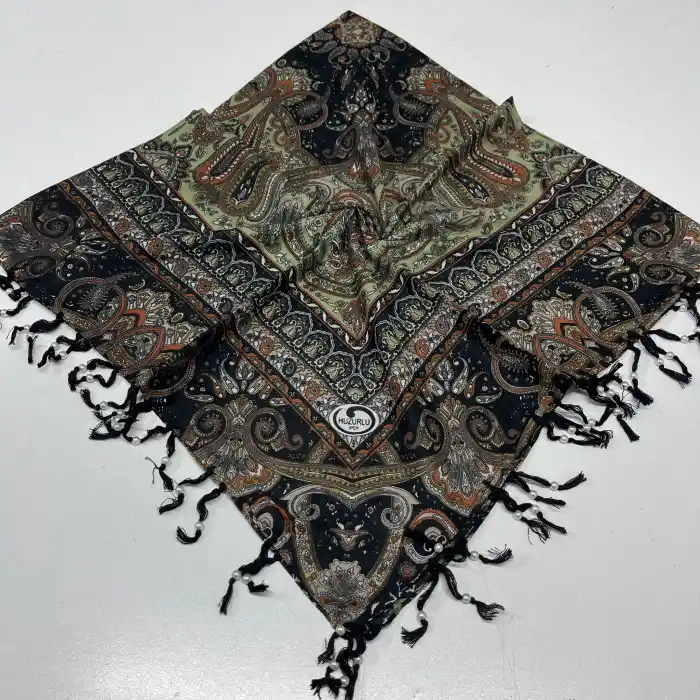 Huzurlu Püsküllü Boncuklu El İşi Yazma (pbs9518)