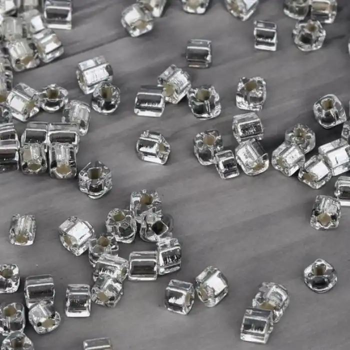 Şeffaf Üçgen Tülbent Boncuğu 250 gram (bck01-04)