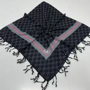 Huzurlu Püsküllü Boncuklu El İşi Yazma (pbs9914)