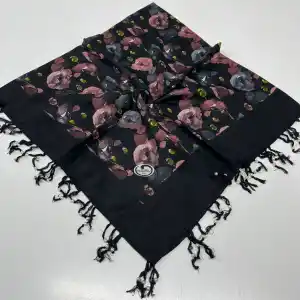 Huzurlu Püsküllü Boncuklu El İşi Yazma (pbs9702)