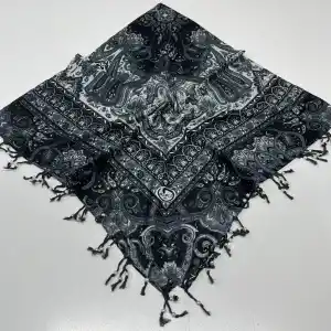 Huzurlu Püsküllü Boncuklu El İşi Yazma (pbs9613)