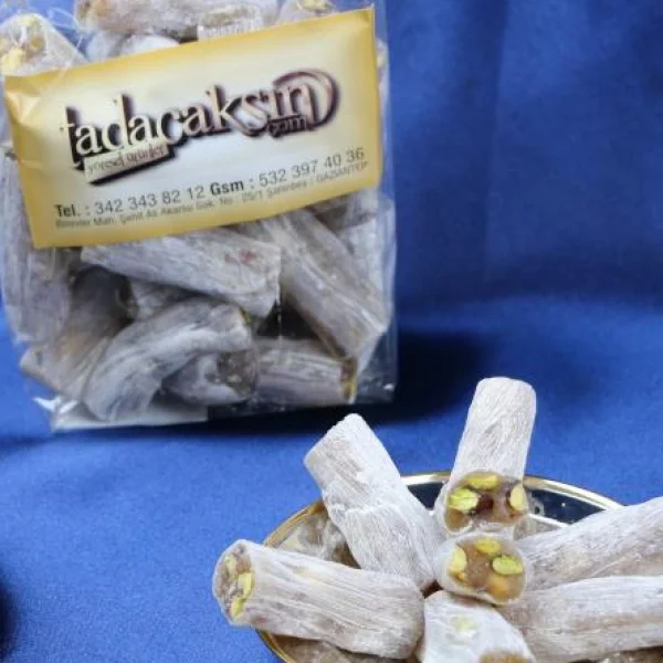 Yaban Mersinli Fıstıklı Fitil Lokum 1 Kg