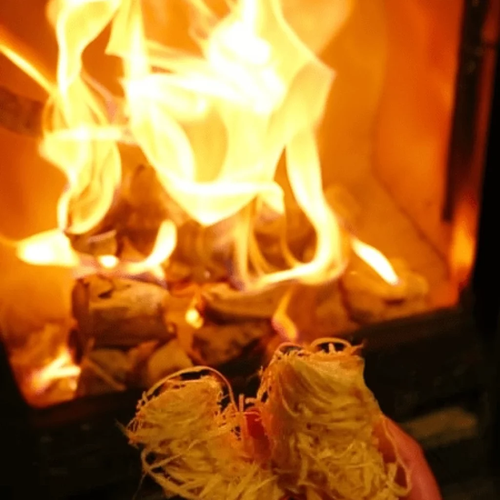 Şömine Tutuşturucu ile Kolay Şömine Nasıl Yakılır?