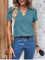 Kadın Kısa Kollu Lazer V Yakalı Ithal Krep Bluz