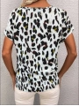 Kadın Kısa Kollu V Yaka Leopar Desen Krep Bluz