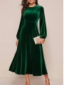 Kadın Uzun Kollu Bisiklet Yaka Midi Kadife Elbise