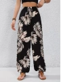 Kadın Yüksek Bel Bağcıklı Yaprak Desenli Süprem Pantolon