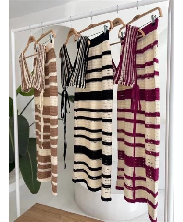 Çizgili Bikini Üst Ve Etek Triko Takım 10110