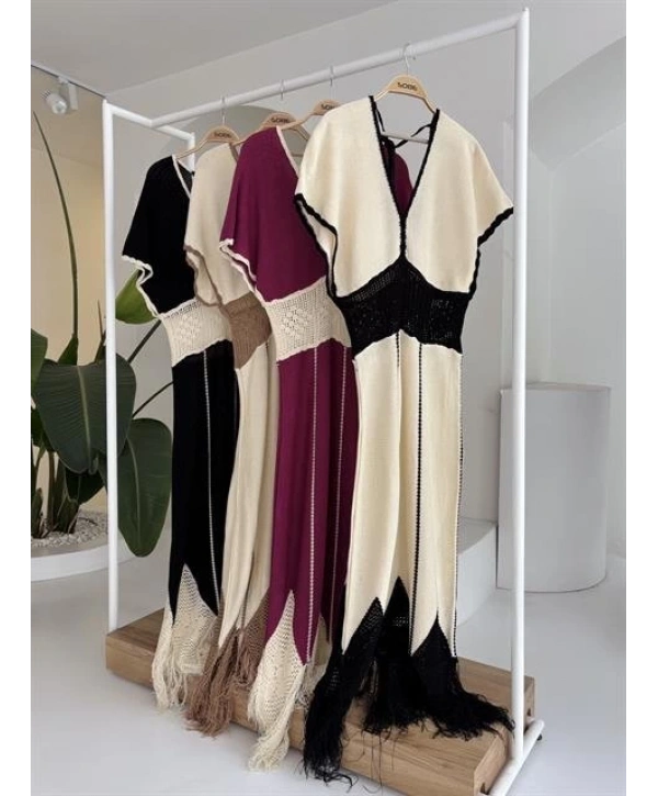 Dantel Desenli V Yaka Triko Elbise 2844