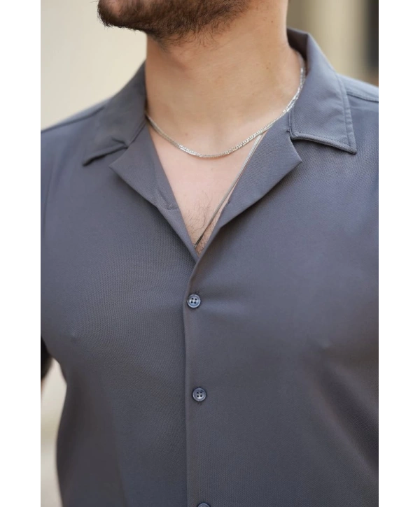 Erkek Apaj Yaka Kısa Kollu Gömlek