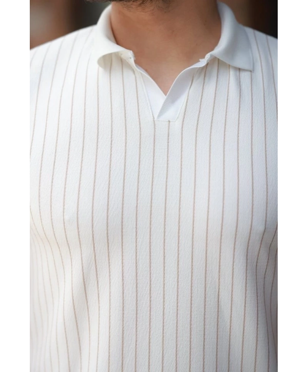 Erkek Yakalı çizgi Desenli Kısa Kollu Tişört