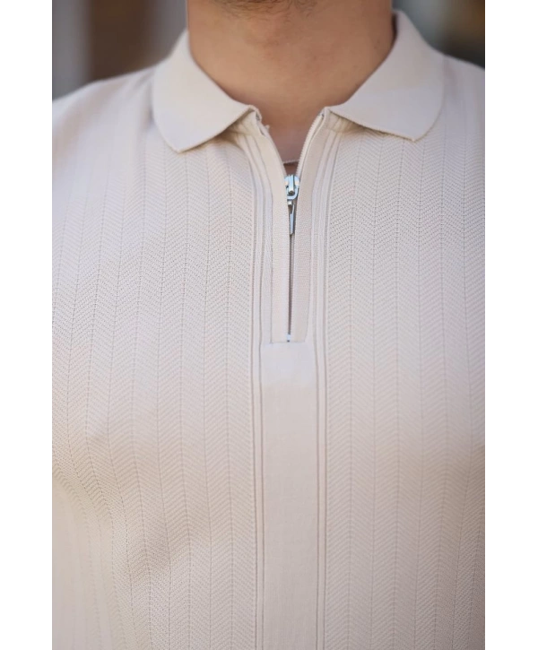 Erkek Yakası Fermuarlı Kısa Kollu T-shirt