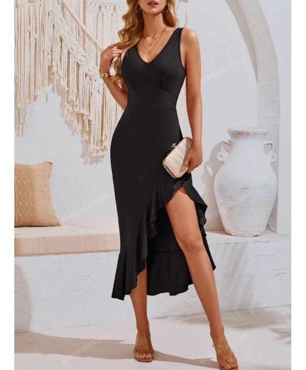 Kadın Askılı V Yakalı önden Fırfırlı Uzun Dalgıç Elbise