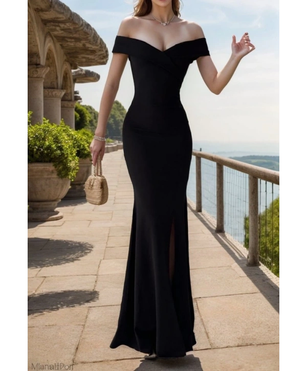 Kadın Dalgıç Kumaş Kayık Yaka Ve Dekolte Detaylı Elbise