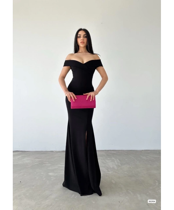 Kadın Dalgıç Kumaş Kayık Yaka Ve Dekolte Detaylı Elbise