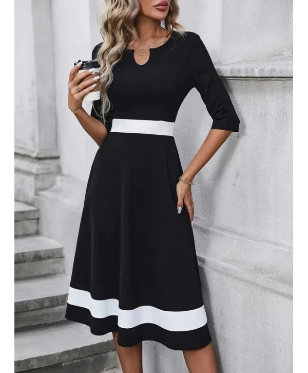 Kadın Truvakarkol Yakası Açık Blok Renkli Krep Midi Elbise