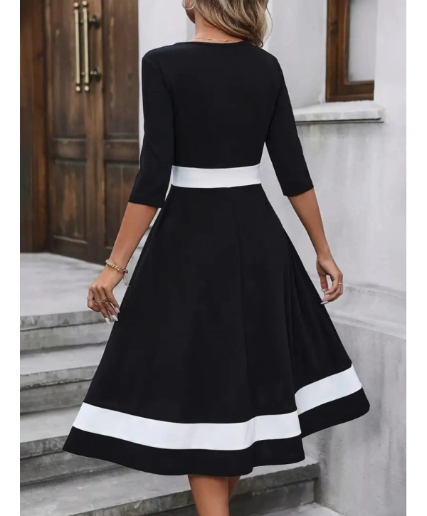 Kadın Truvakarkol Yakası Açık Blok Renkli Krep Midi Elbise