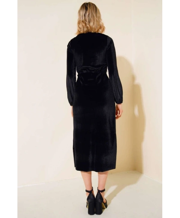 Kadın Fırsat ürünü Leopar Desen Pul Payet Işlemeli Midi Boy Kadife Kumaş Elbise