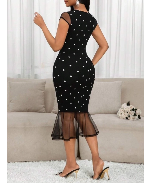 Kadın Kısa Kollu Bisiklet Yakalı Puantiyeli Tül Detaylı örme Krep Elbise