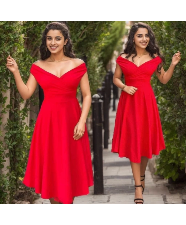 Kadın Kısa Kollu Kruvaze Yaka Eteği Volanlı Krep Elbise