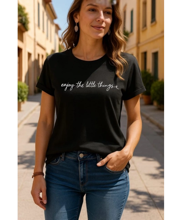 Kadın Kısa Kollu önü Yazı Baskılı Basic Süprem Bluz