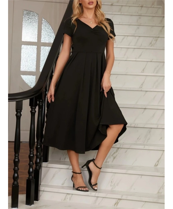 Kadın Kısa Kollu V Yakalı önden Pileli Midi Janjan Krep Elbise