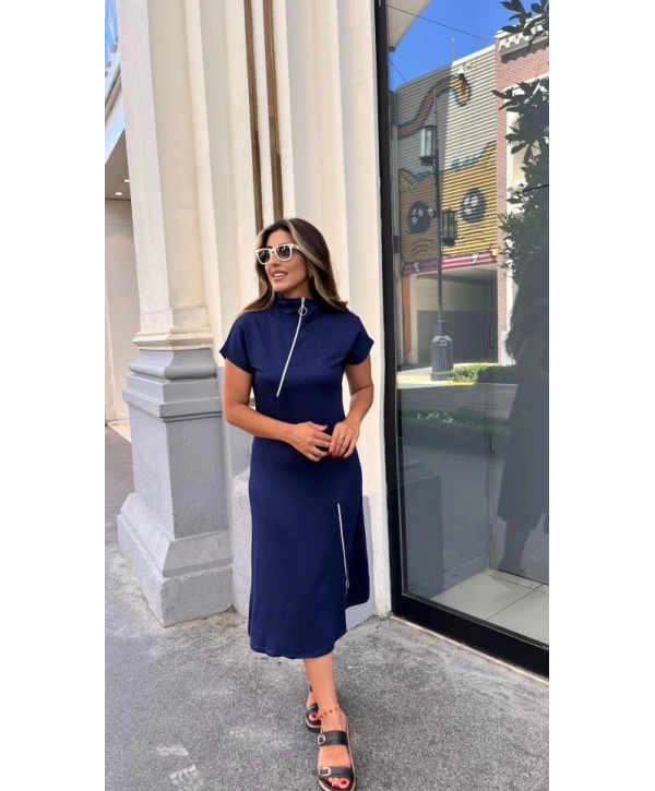 Kadın Kısa Kollu Yakadan Ve Etekten Fermuarlı Midi Viskon Iki Iplik Elbise
