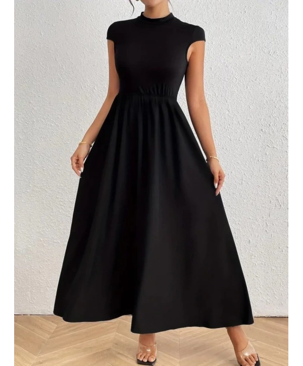 Kadın Kısa Kollu Yarı Balıkçı Yaka Viskon Elbise