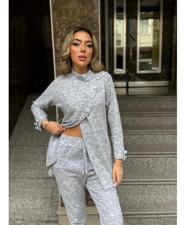 Kadın Uzun Kollu Balıkçı Yaka önden Düğmeli Bluz Ve Pantolon Yumoş Ikili Takım